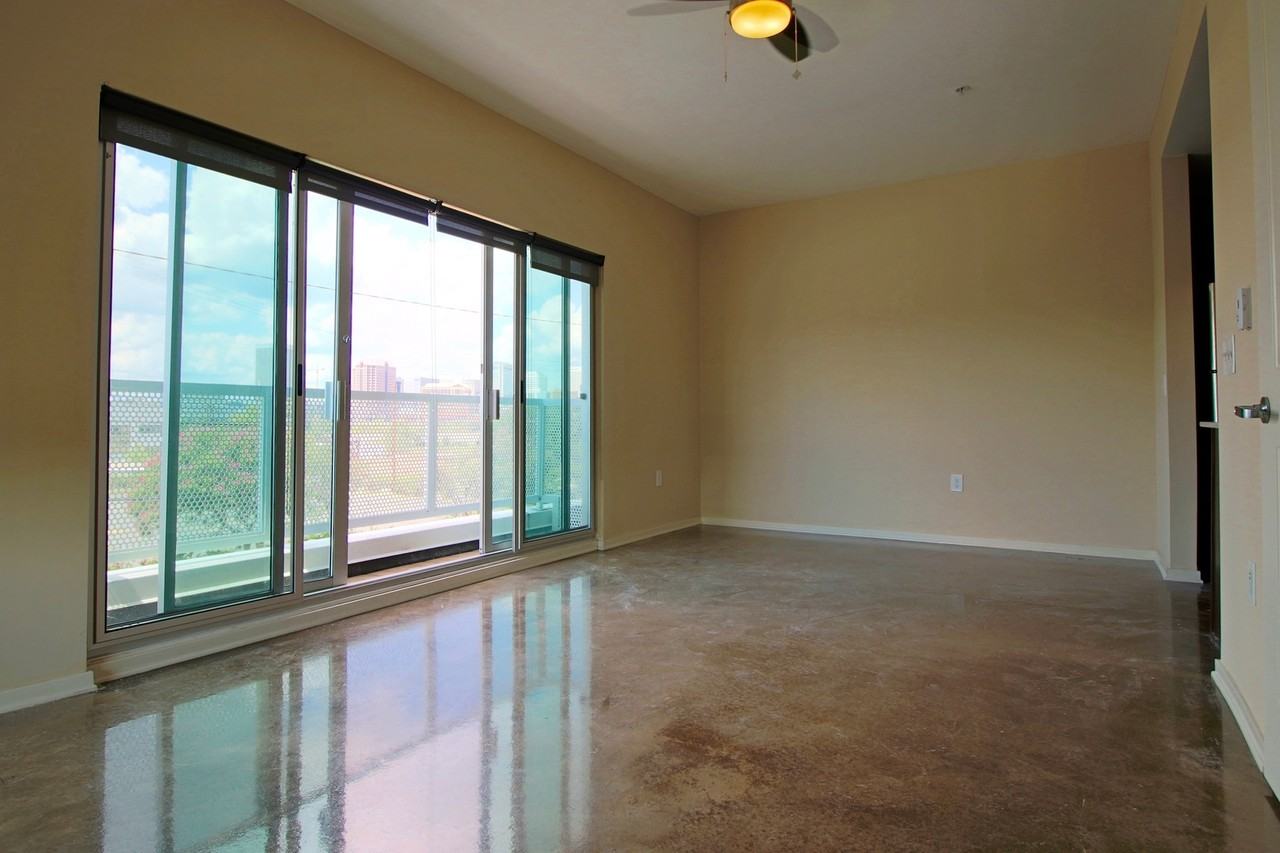 500 Hull Street - Photo 6 of 11