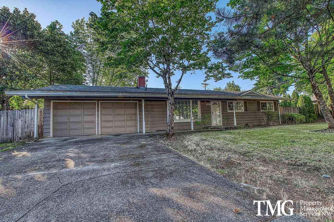 319 N Garrison Rd - Photo 3 of 33