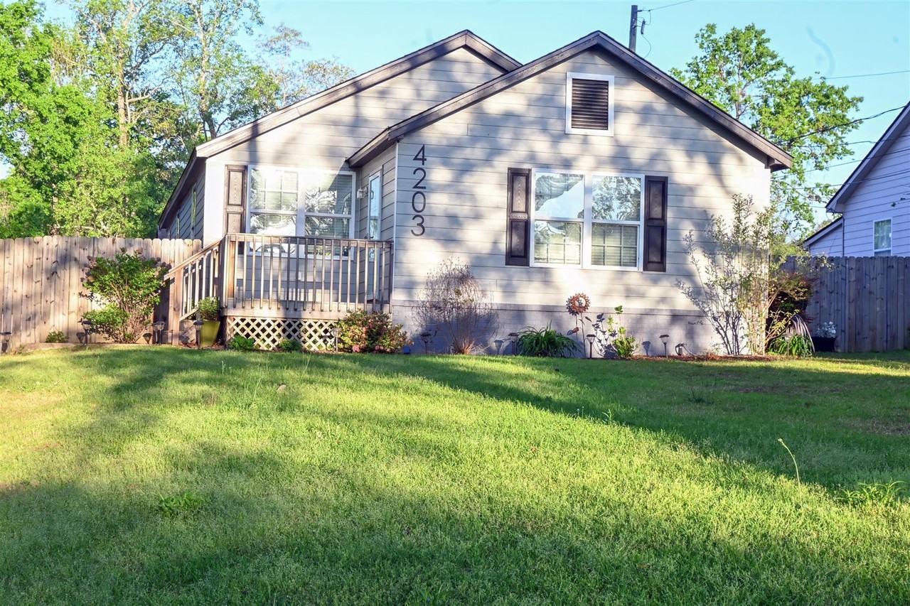 4203 Anglin Rd - Photo 2 of 27