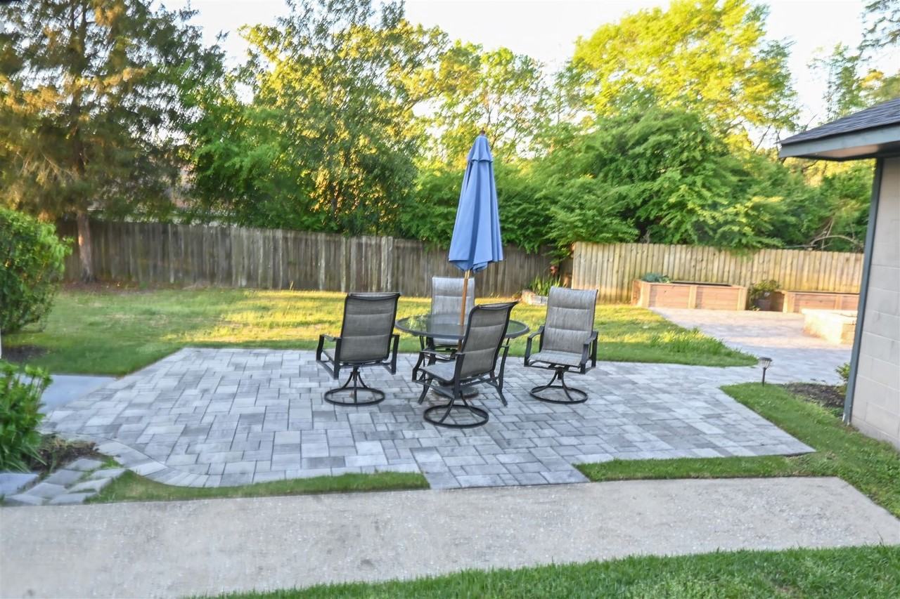 4203 Anglin Rd - Photo 4 of 27