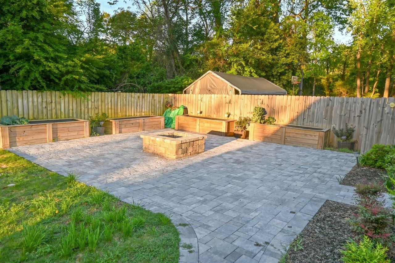 4203 Anglin Rd - Photo 6 of 27