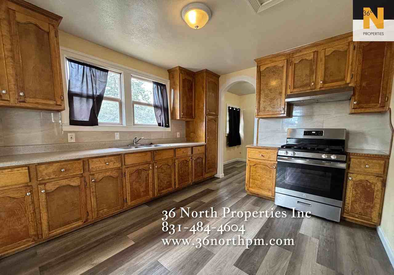 38 38 & 40 Homestead Avenue - Photo 3 of 14