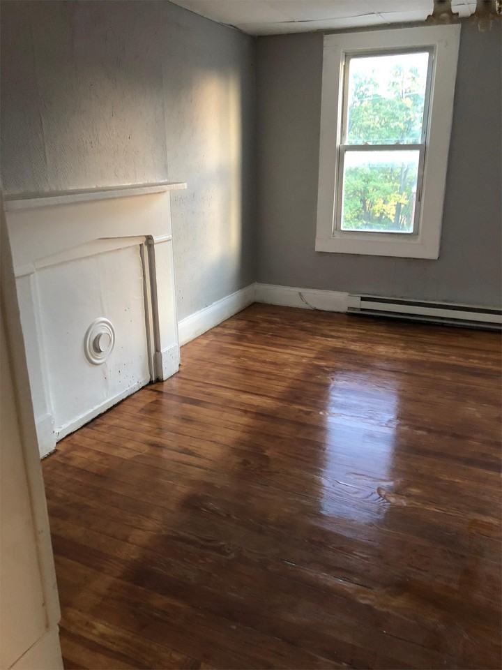 561-565 Congress Street - Photo 4 of 14