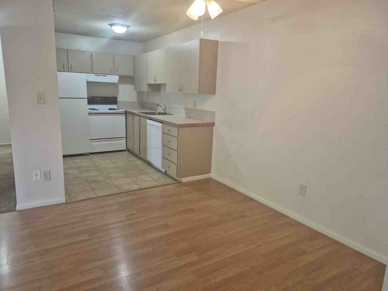 Crestwood Terrace - Photo 2 of 13