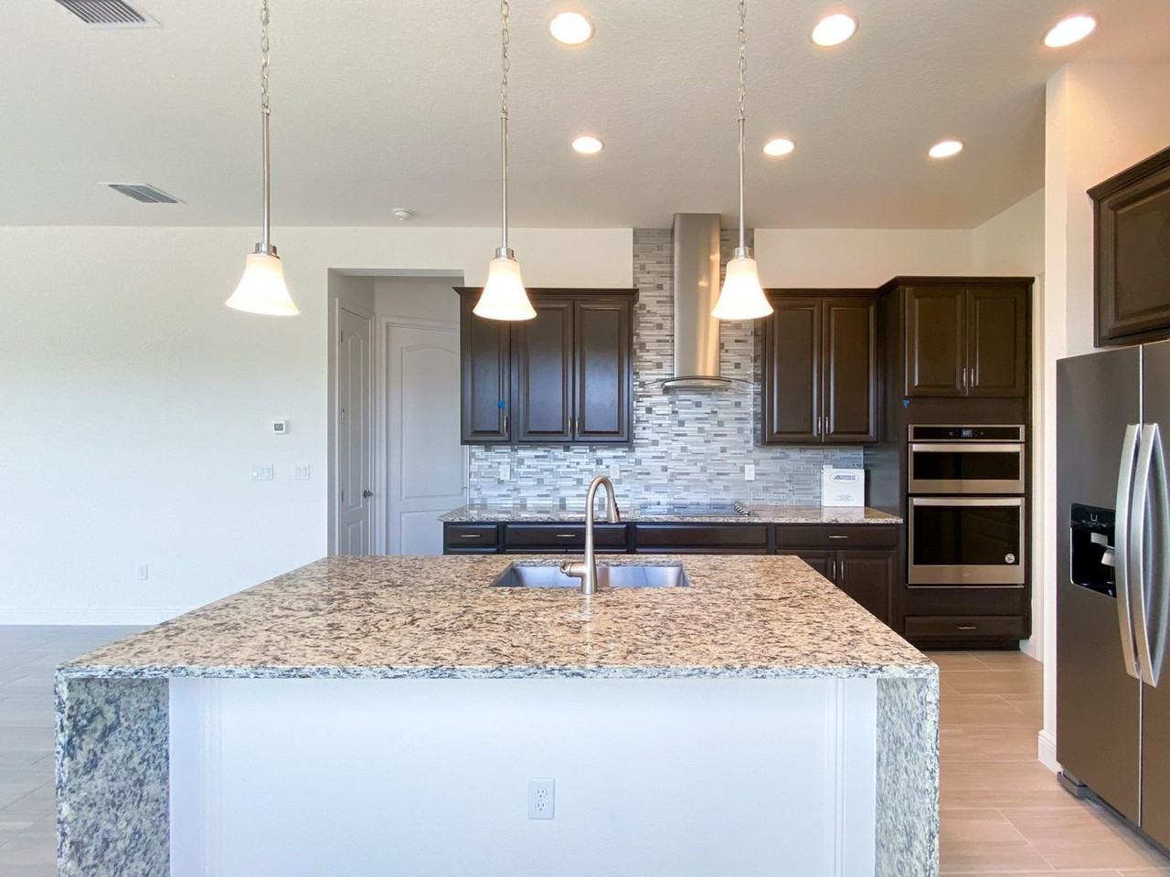 10557 Gatley Pl - Photo 3 of 40