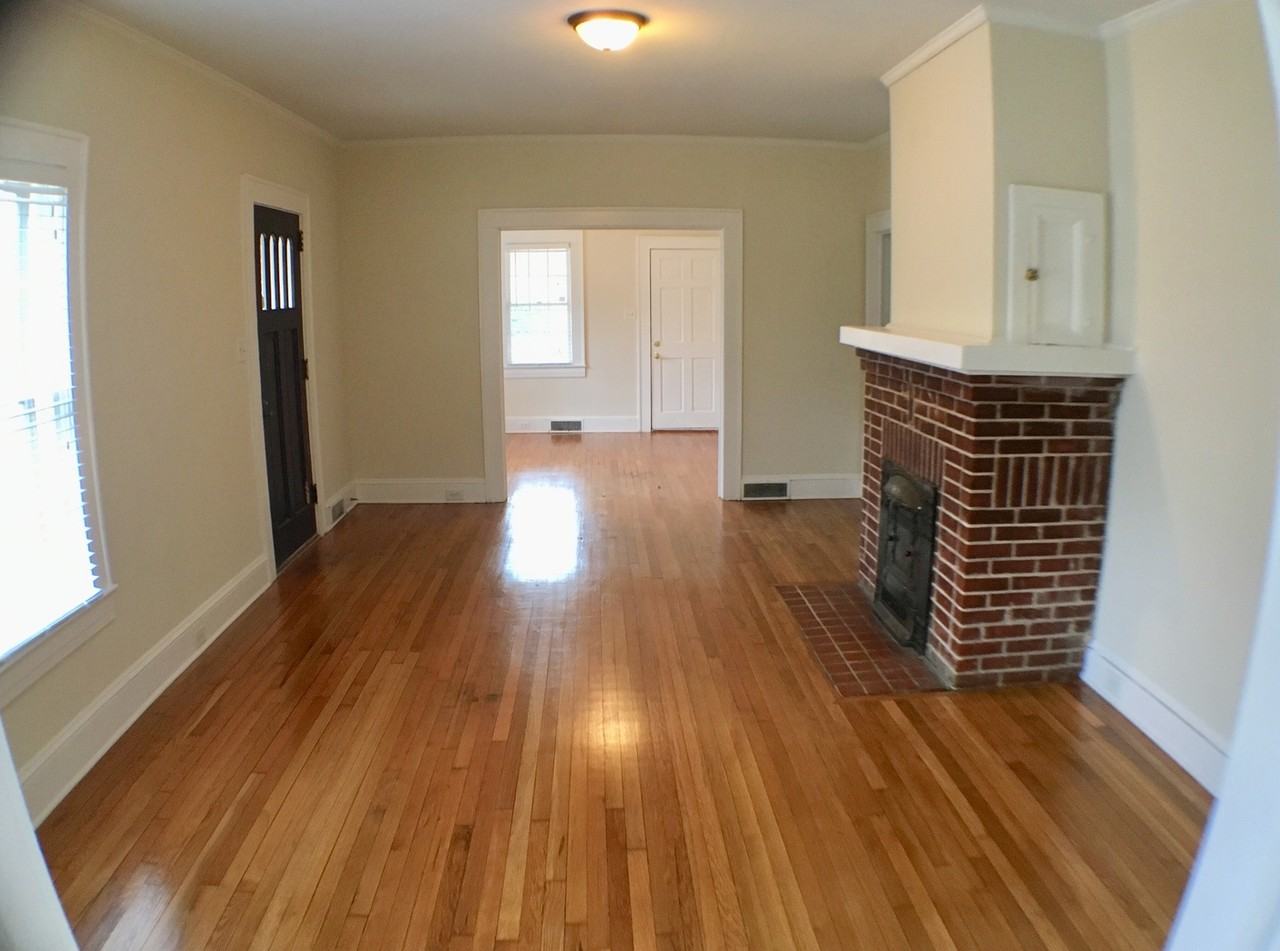 1518 Polo Rd - Photo 3 of 13