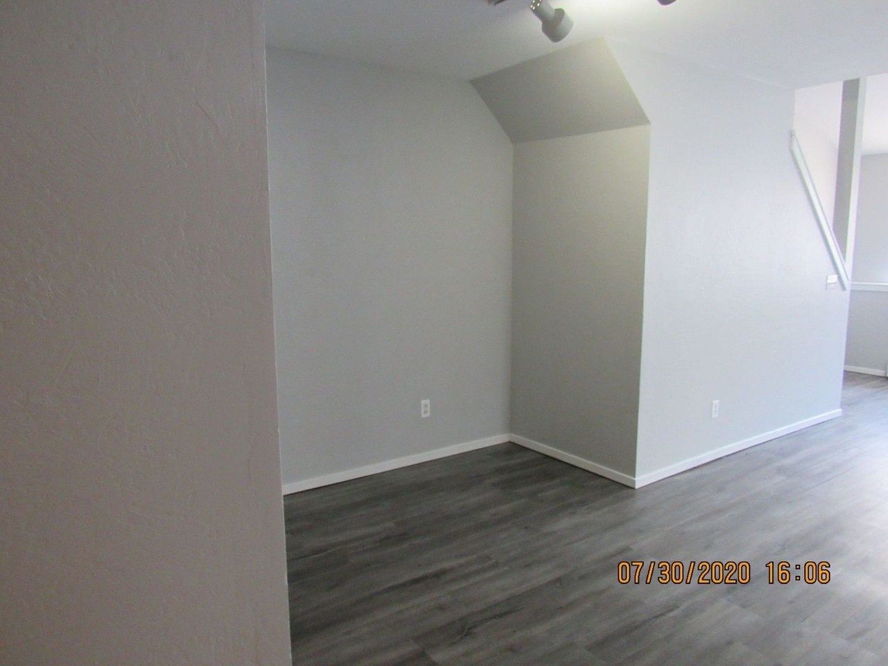 897 Taughenbaugh Blvd - Photo 4 of 11