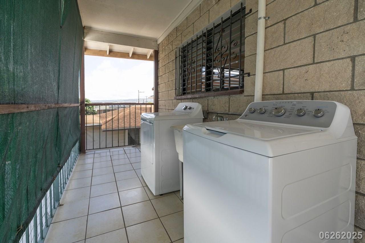 4143 Keaka Dr #B - Photo 4 of 22