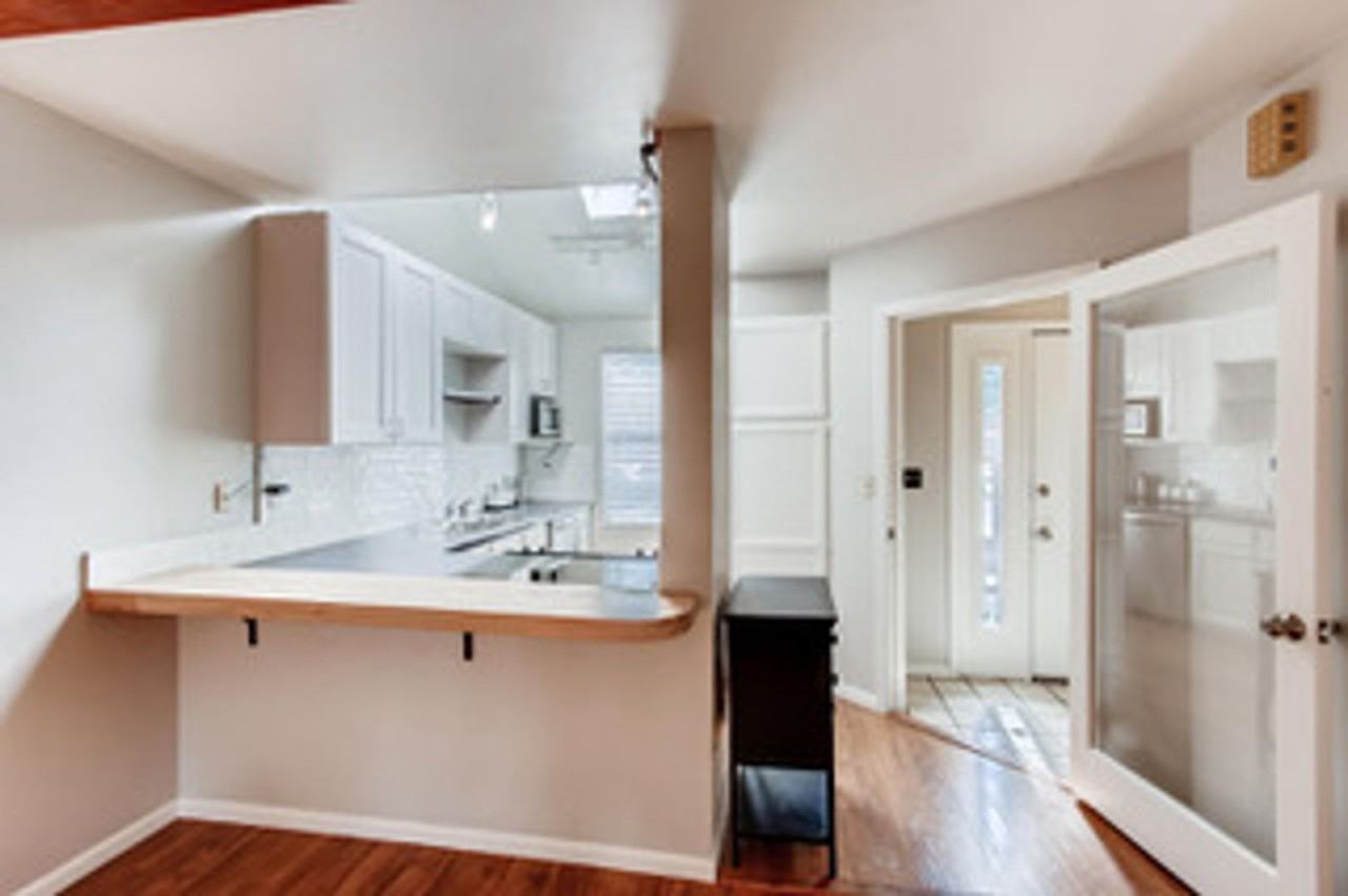 3135 Bell Dr - Photo 4 of 19