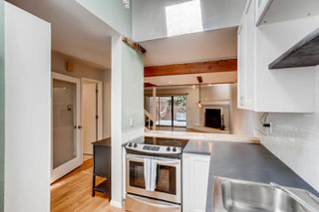3135 Bell Dr - Photo 6 of 19
