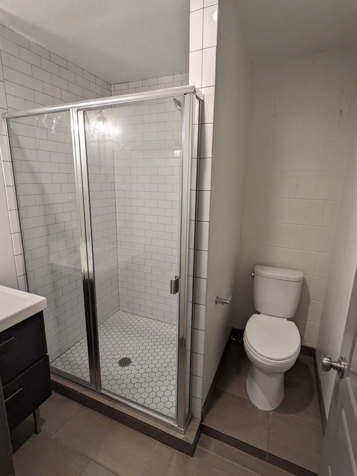 The Ivy Place - Photo 7 of 7