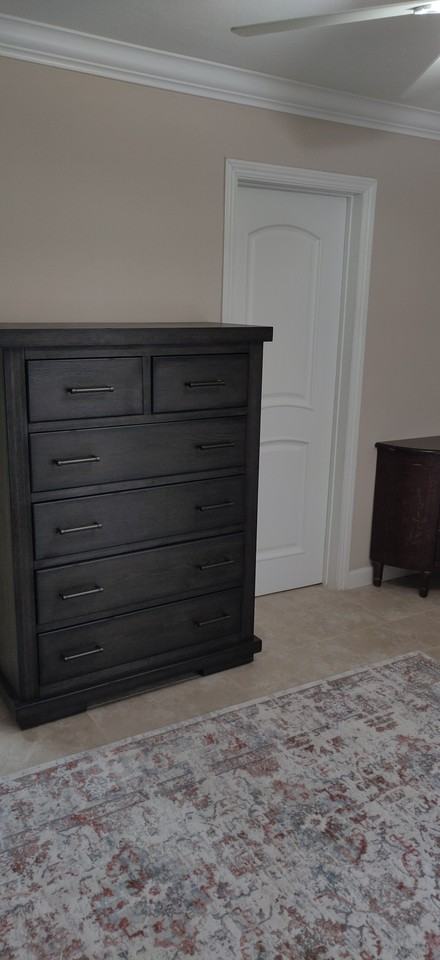 5851 Richmond Avenue - Photo 5 of 9