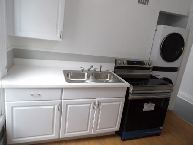 739 Elmwood Ave #2R - Photo 7 of 15
