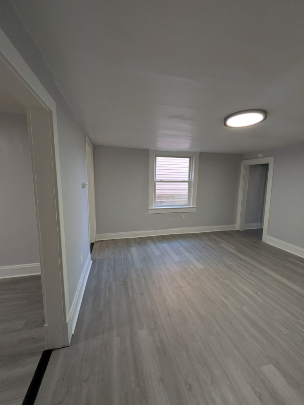 E 18th Ave #1 - Photo 2 of 33