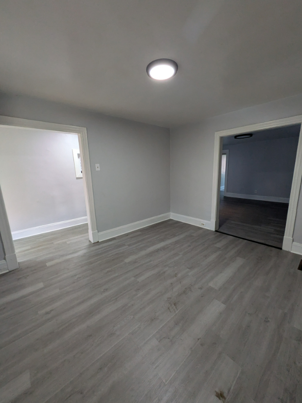 E 18th Ave #1 - Photo 3 of 33