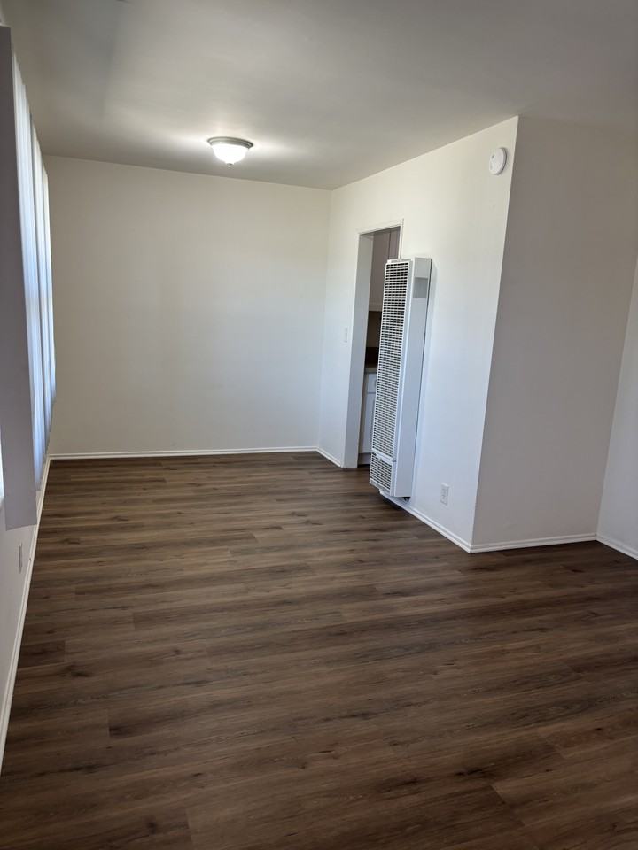 230 S Brookhurst Rd #1 - Photo 3 of 9