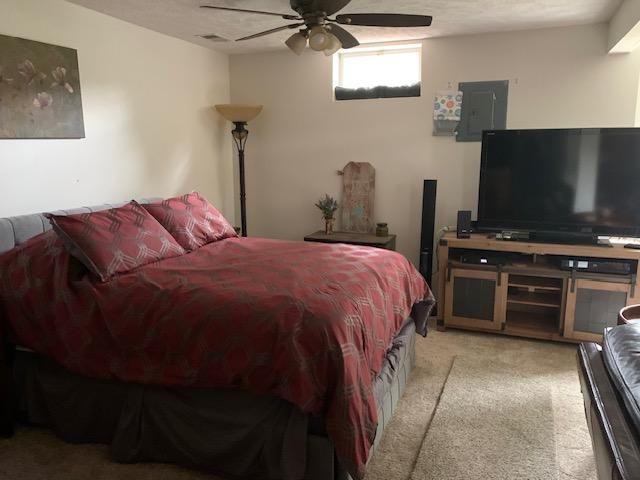 583 Roman Dr - Photo 2 of 10