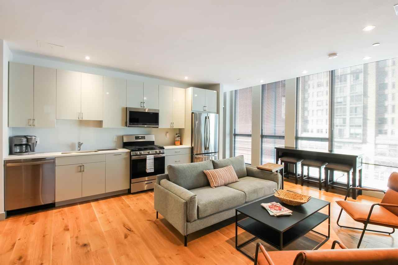 448 K St NW 401 - Photo 2 of 13