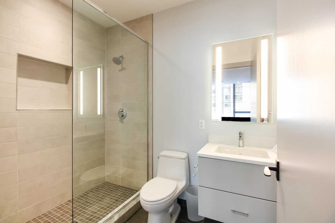 448 K St NW 401 - Photo 6 of 13