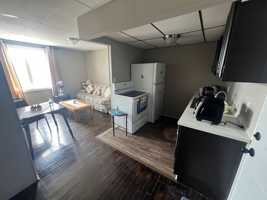 featured image of 511 N Main St