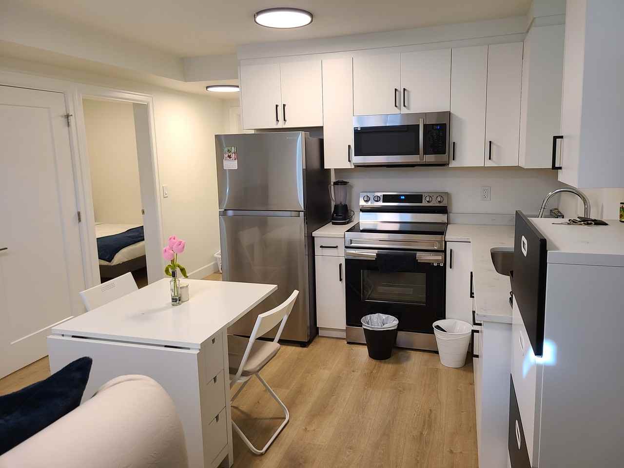 5051 Sherbrooke Street - Photo 2 of 7