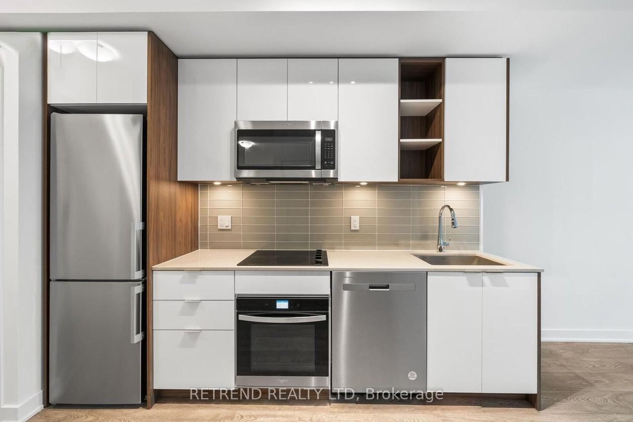 543 Richmond Street West #932 - Photo 2 of 19