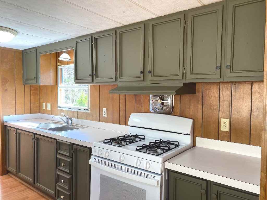 141 Gale Road #NA - Photo 4 of 20