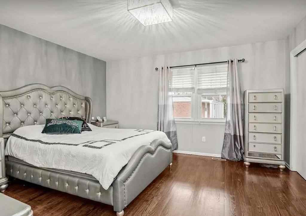 133 Seemans Ln #7 - Photo 2 of 27