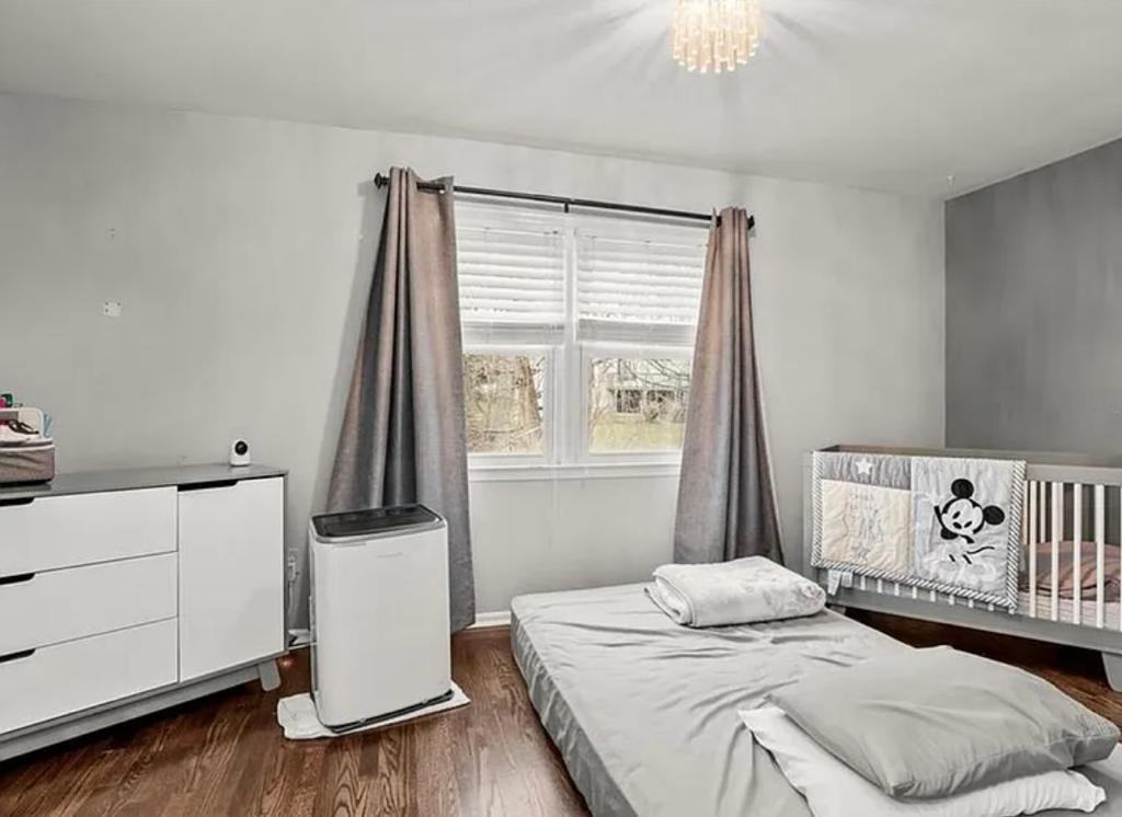 133 Seemans Ln #7 - Photo 3 of 27