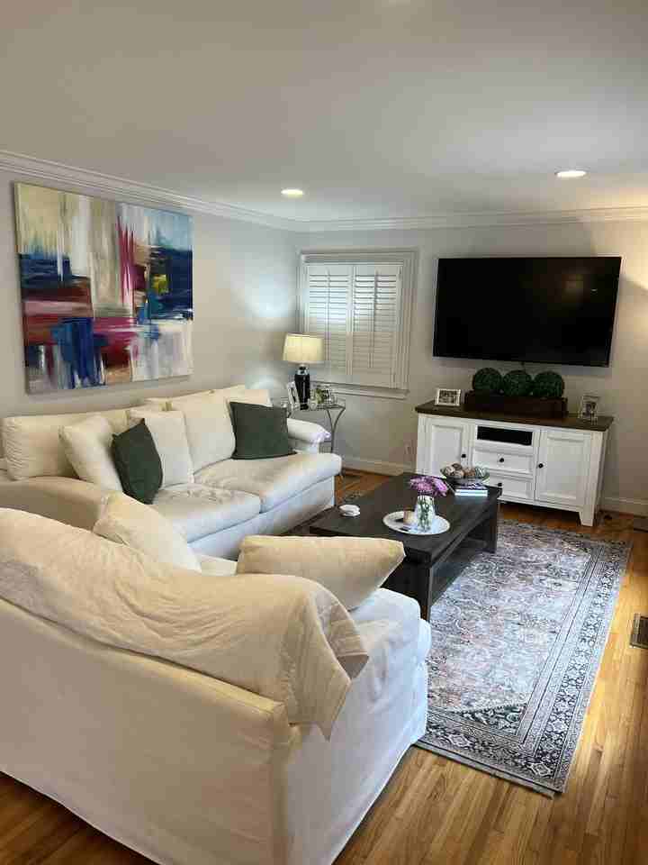 4657 Clairmont Ave S #NA - Photo 2 of 24