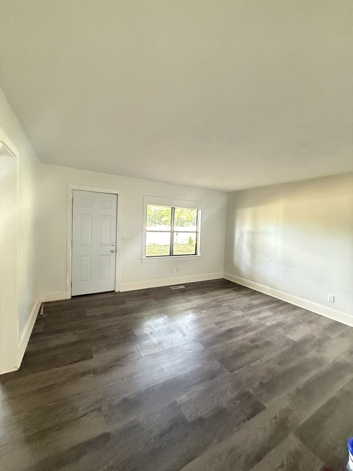 1950 Stemley Bridge Rd #1 - Photo 5 of 9