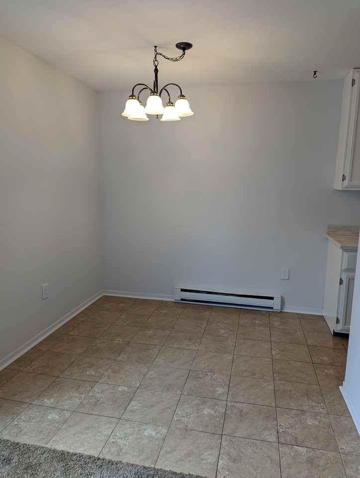 410 N State St #L2 - Photo 5 of 16