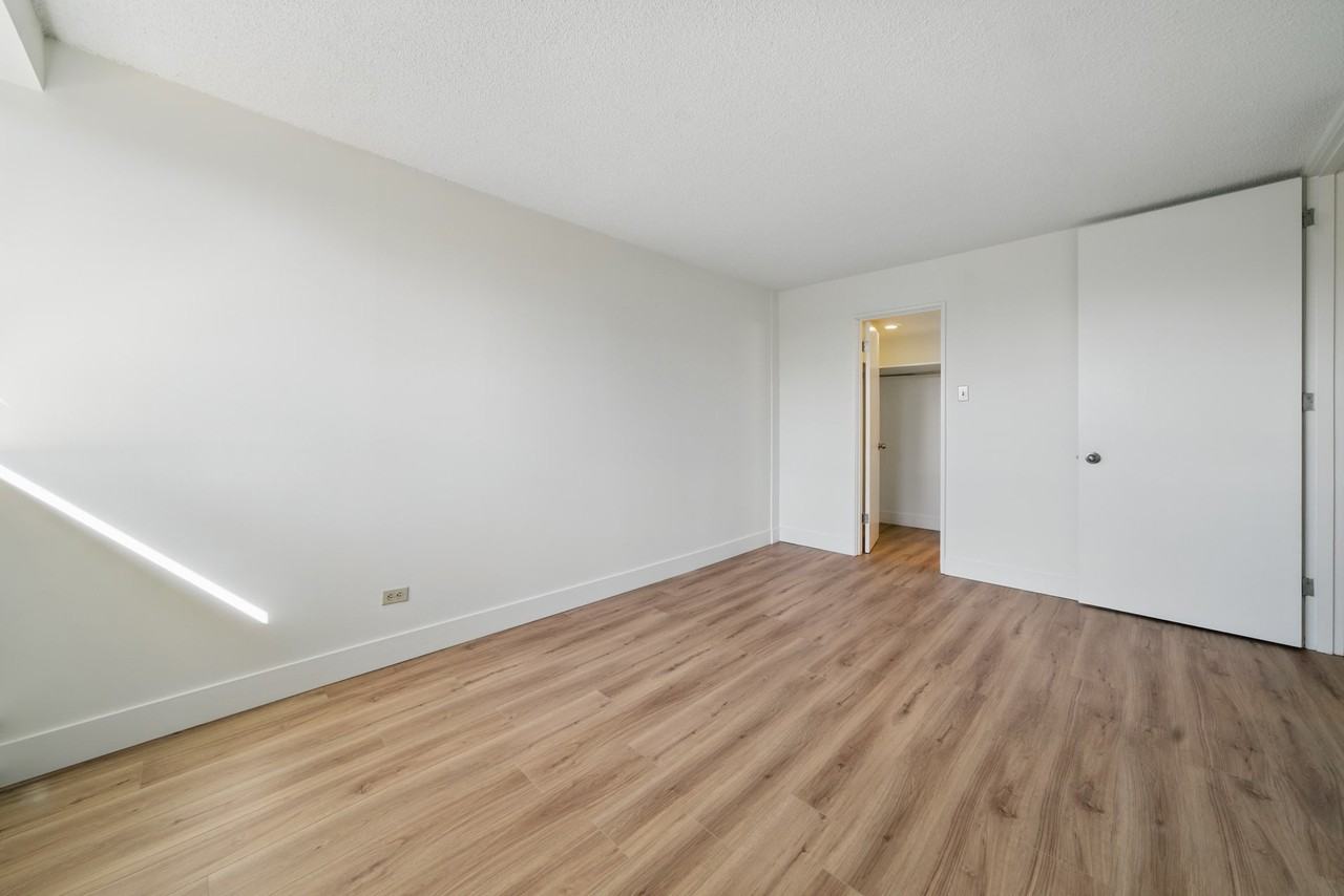 The Britannia - Photo 7 of 30