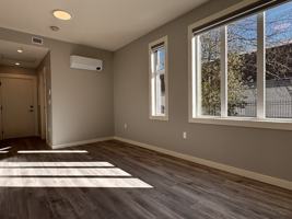 featured image of 348 14th St #302