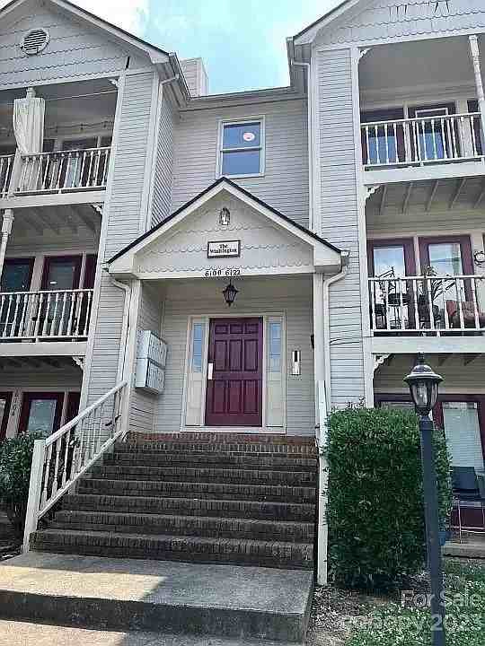 6116 Meadow Rose Ln - Photo 2 of 19