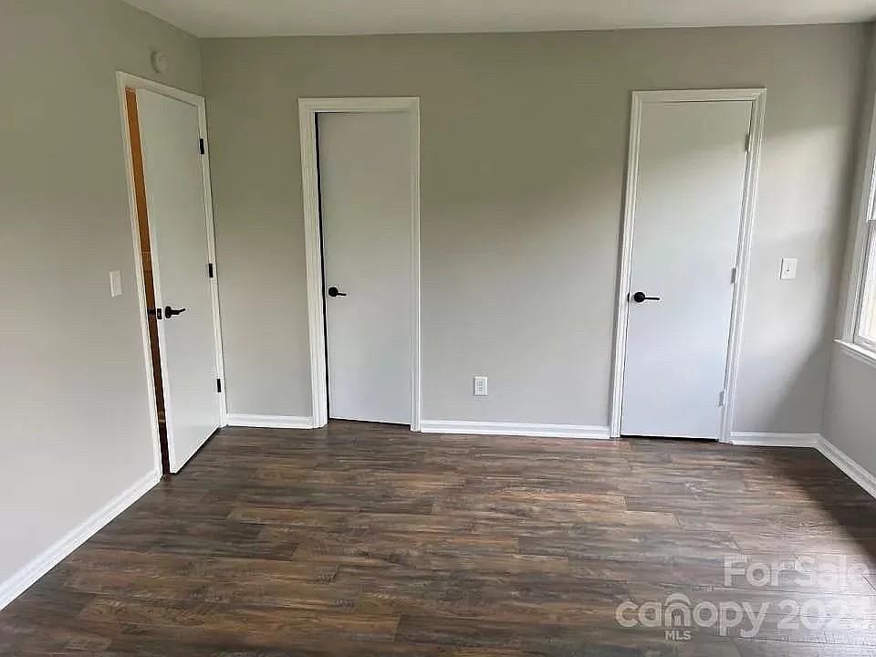 6116 Meadow Rose Ln - Photo 6 of 19
