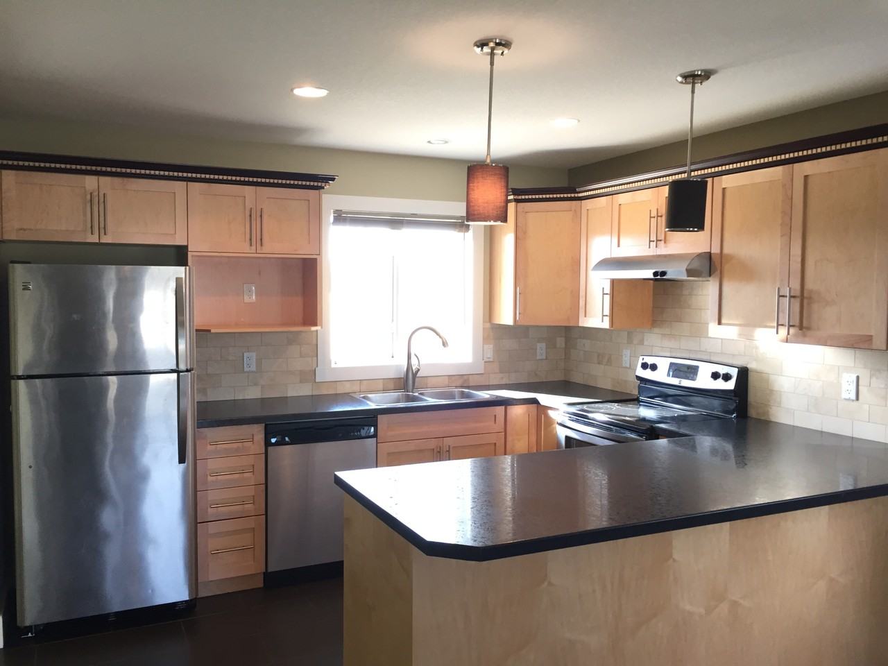 9209 102 Ave #1 - Photo 3 of 10