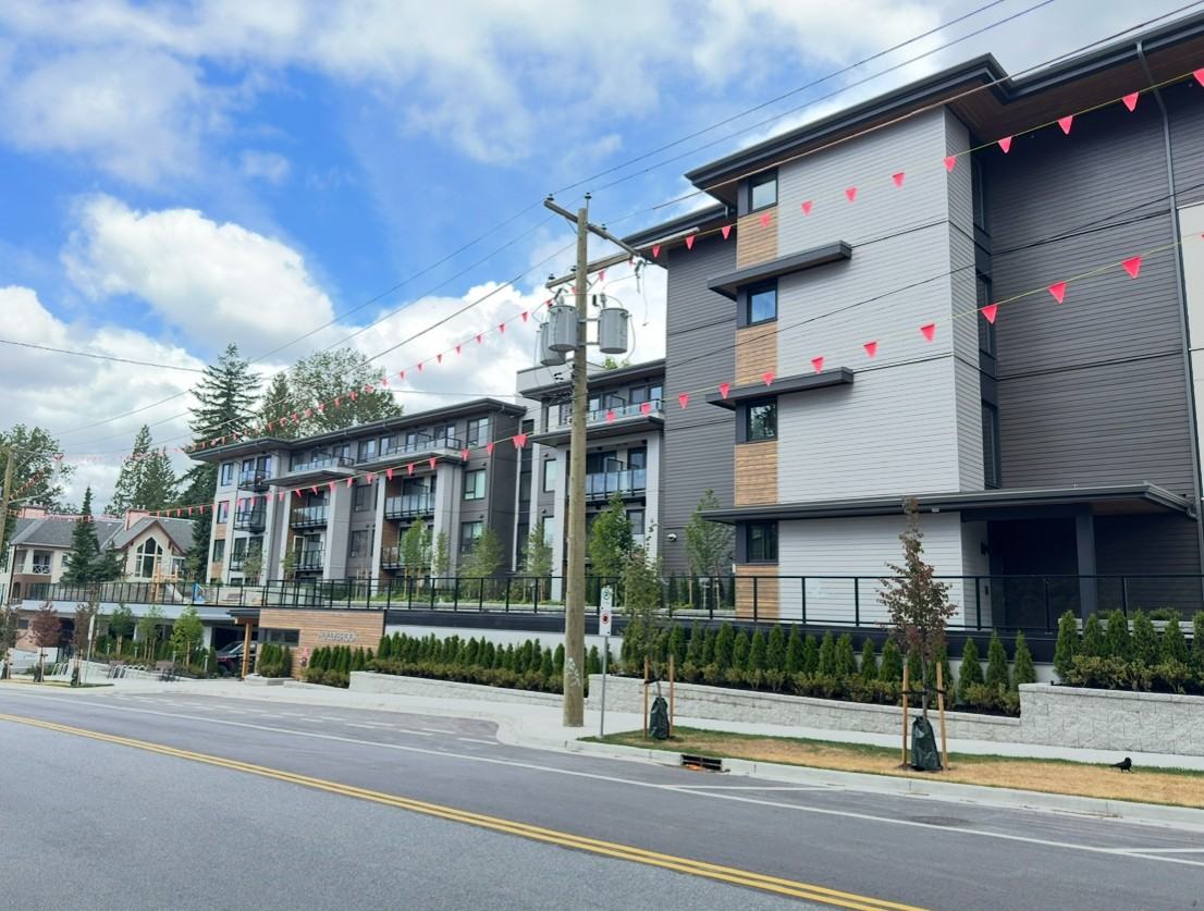 600 West Queens Road - Photo 7 of 7