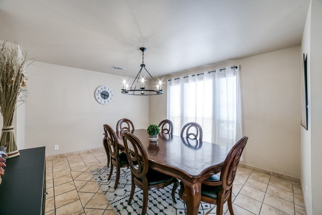 10626 Cat Mountain - Photo 6 of 25