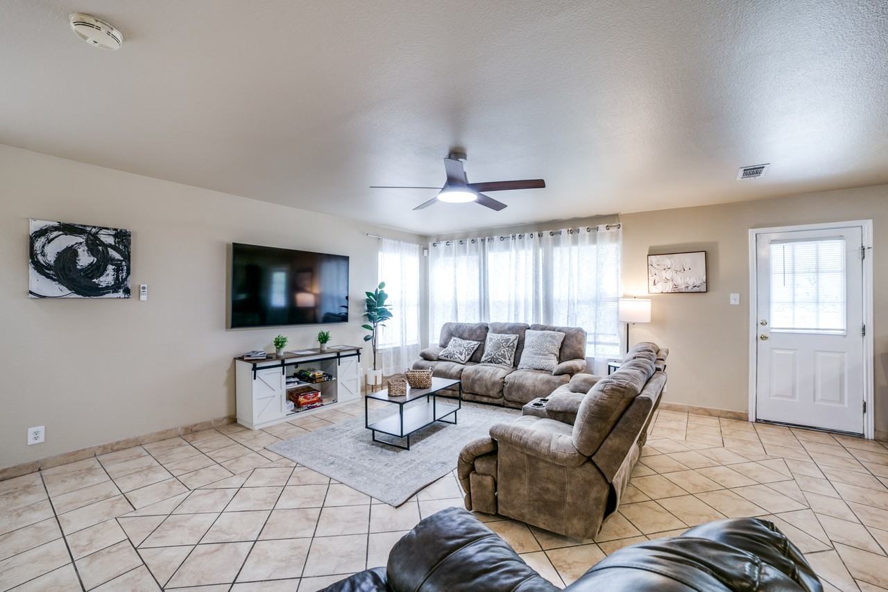 10626 Cat Mountain - Photo 7 of 25