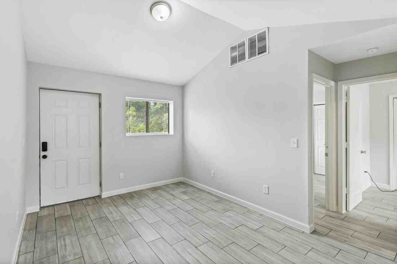 379 Elm St NW - Photo 2 of 8