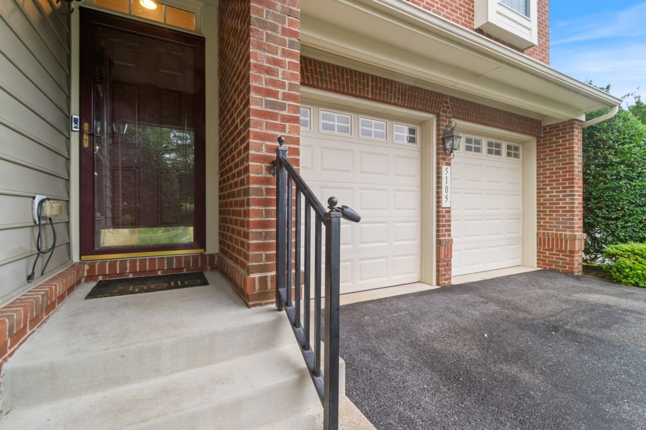 5105 Bright Owl Rd - Photo 2 of 20