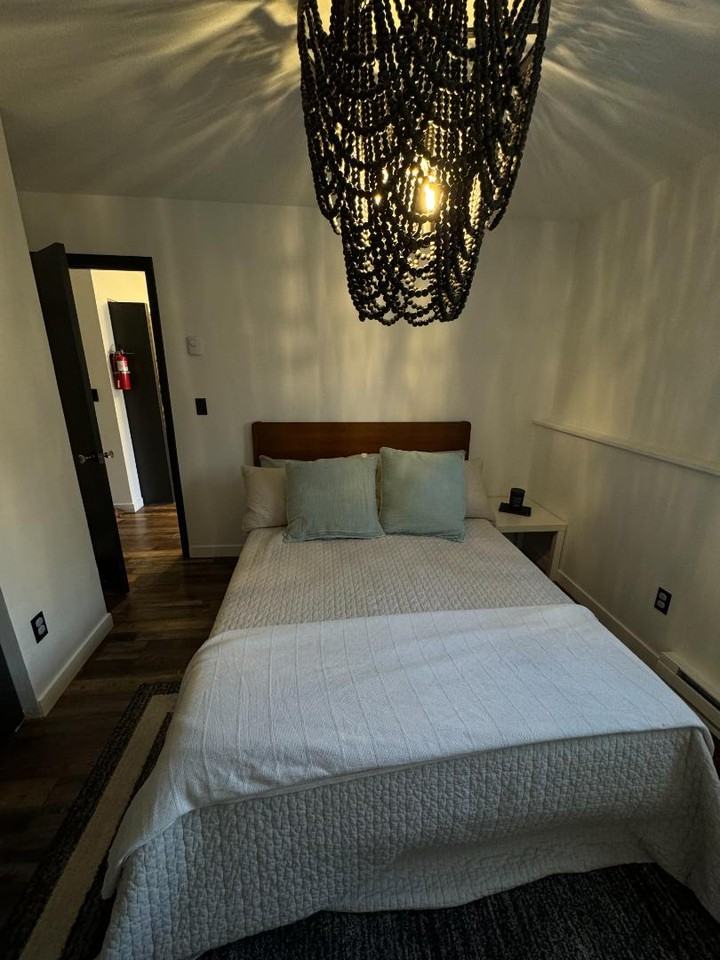 701 N Rouse Ave - Photo 4 of 10