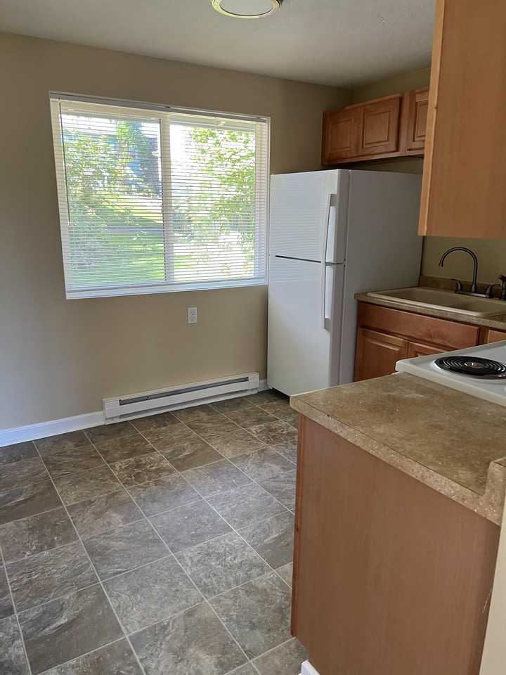 506 E Elma Ave #506 - Photo 2 of 9