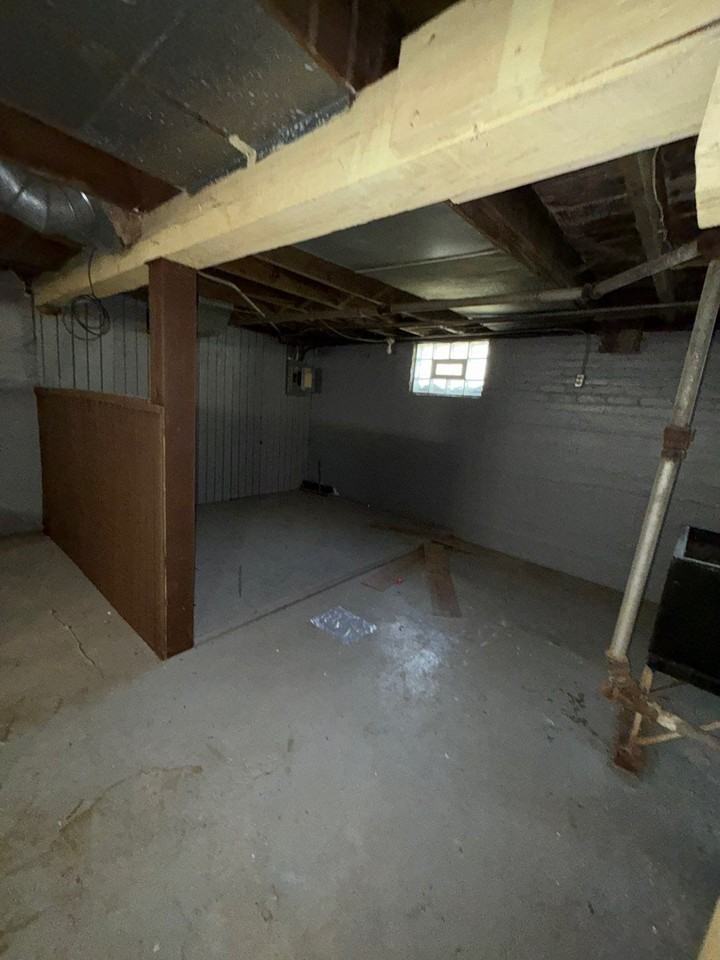 432 Lexington Ave - Photo 5 of 8