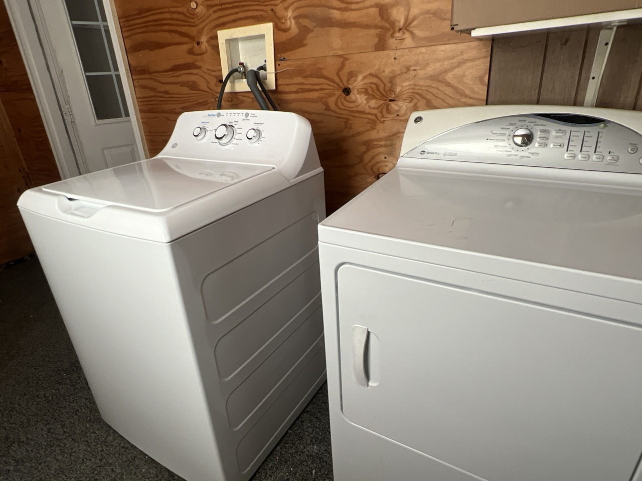 582 Loras Blvd #2 - Photo 7 of 13