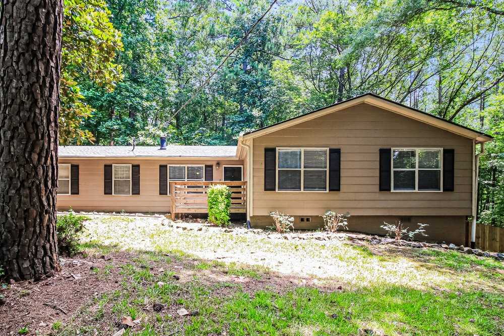 7970 Norris Lake Rd - Photo 3 of 16