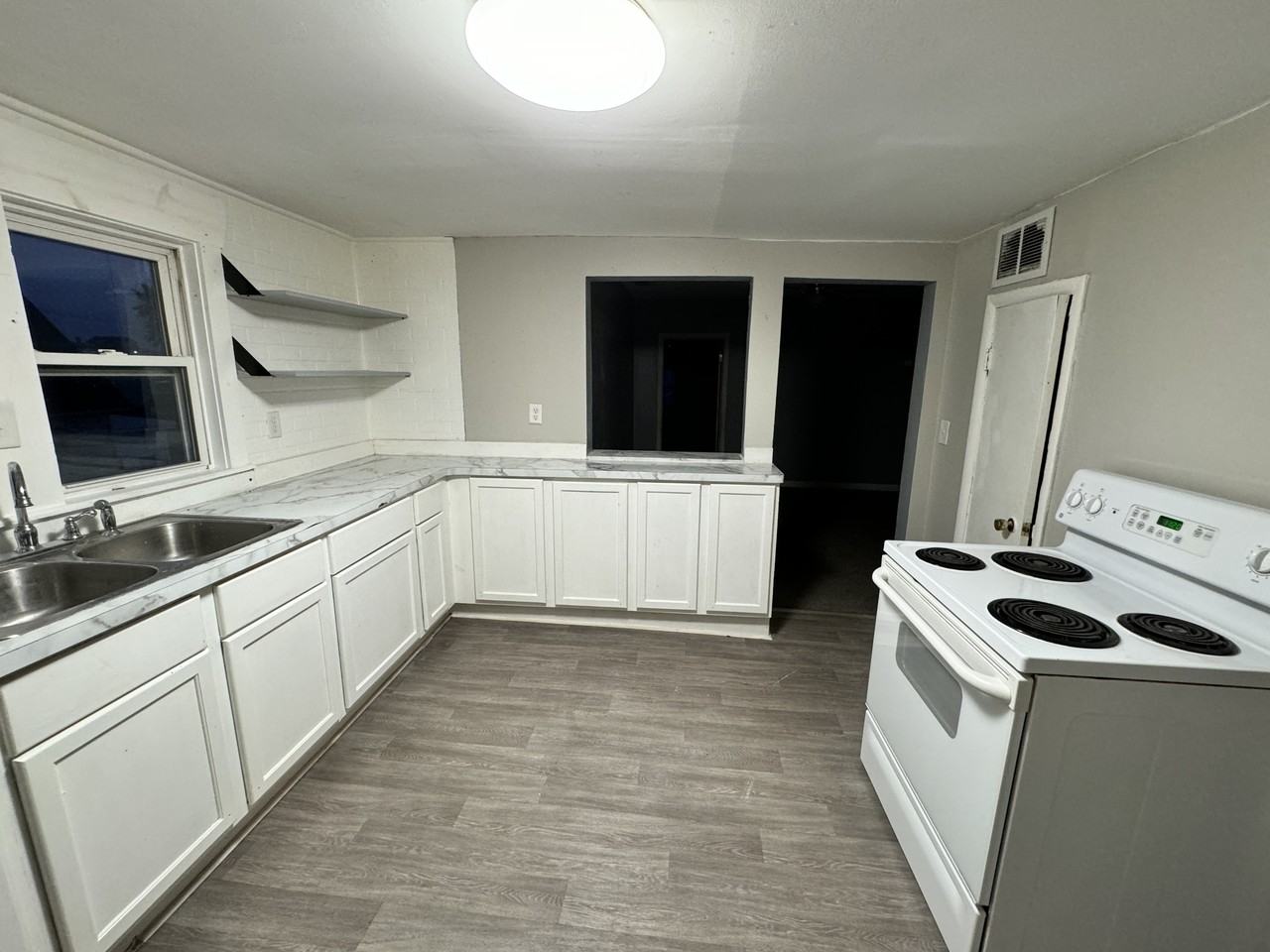 714 N Union St #2 - Photo 3 of 8