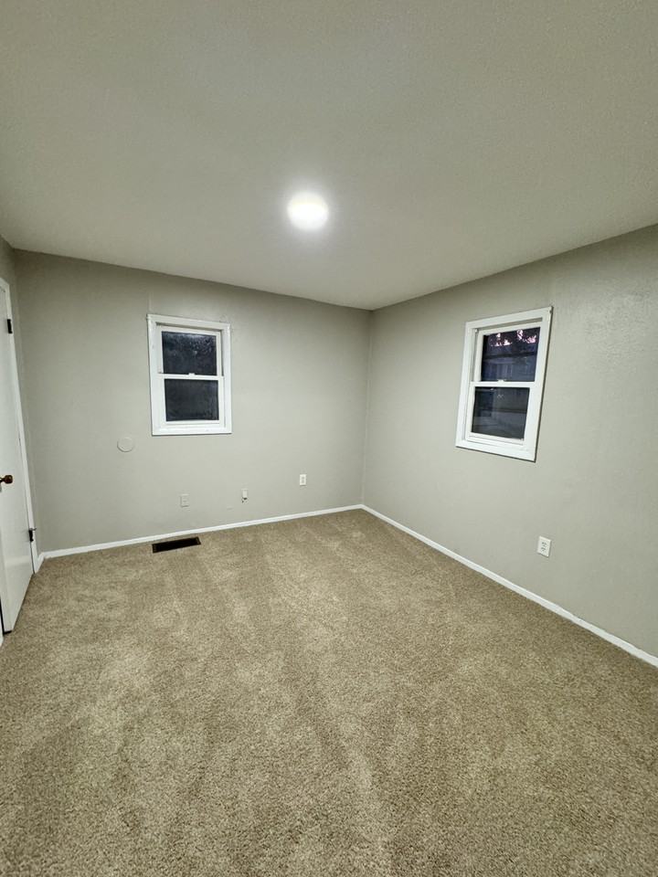 714 N Union St #1 - Photo 7 of 8