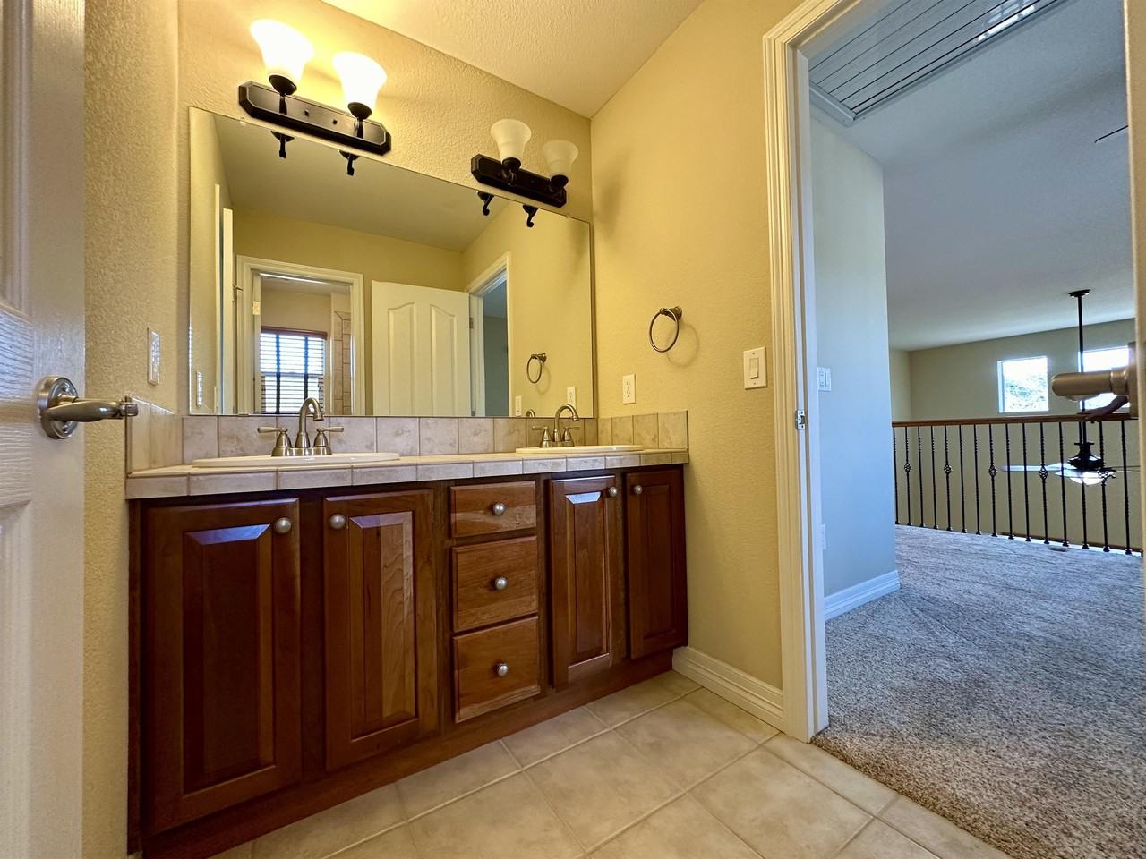 19309 W 53rd Loop - Photo 3 of 37